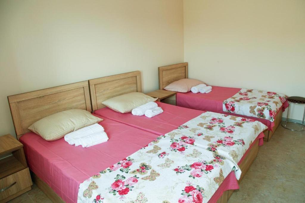 La Vie En Rose Hotel Kobuleti Luaran gambar