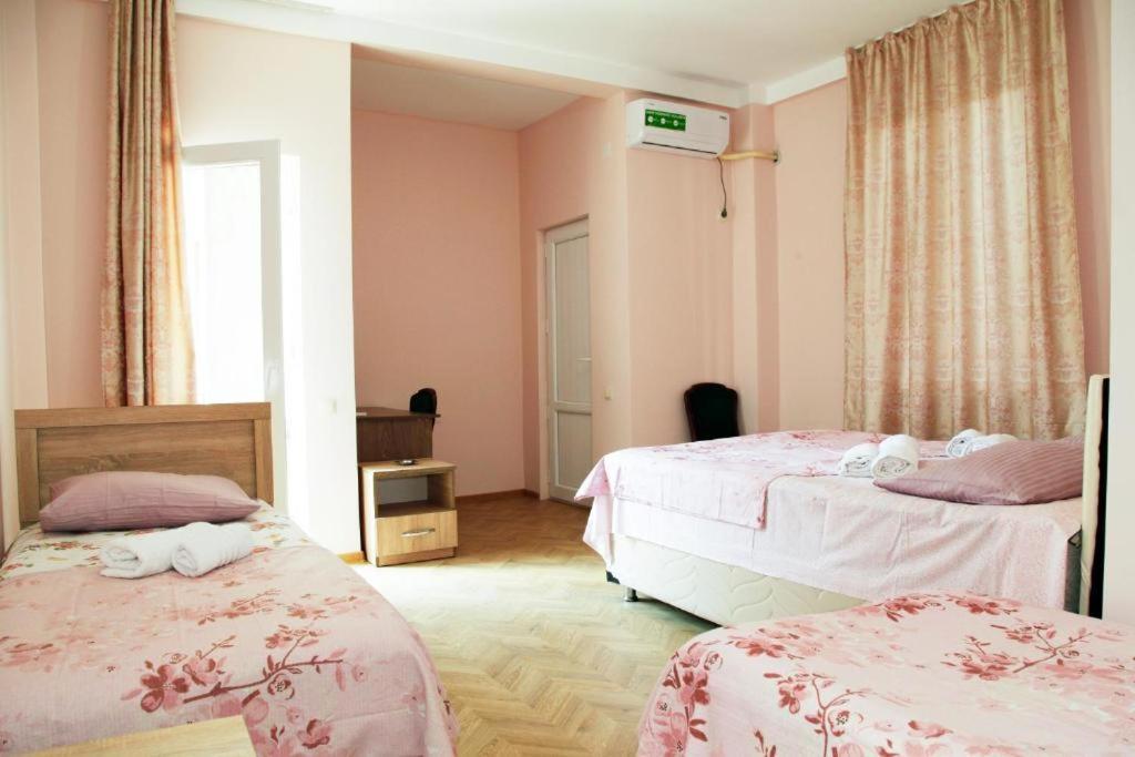 La Vie En Rose Hotel Kobuleti Luaran gambar